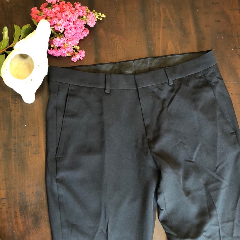 Black men’s trousers
